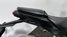 (23MY) Honda CB125R